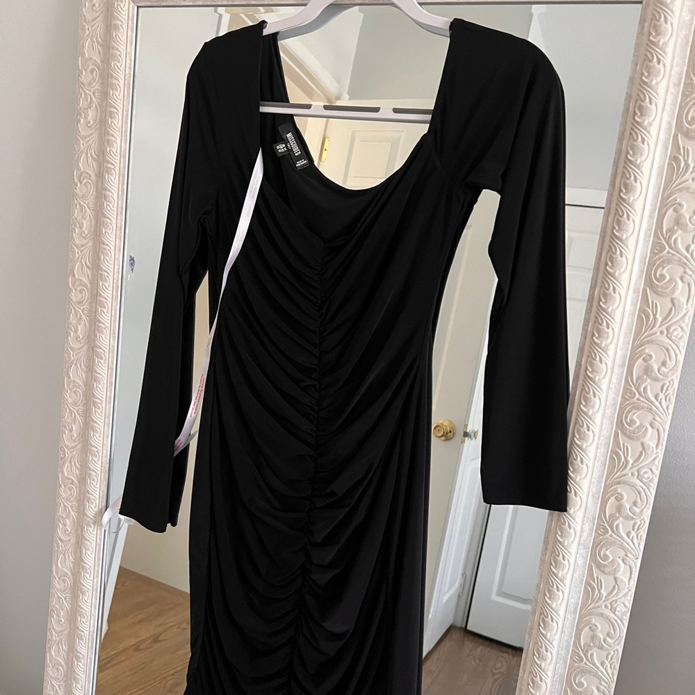 Missguided+ Black Long Sleeve Ruched Dress